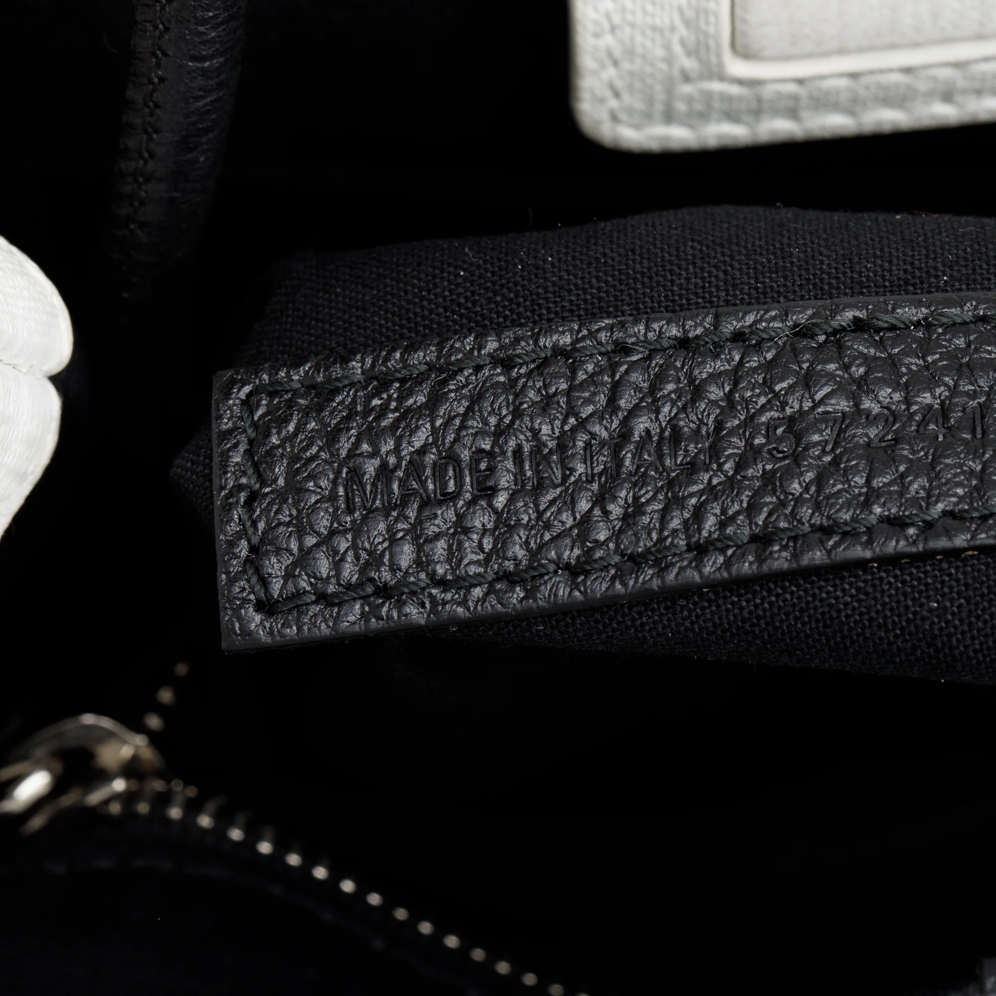 Balenciaga White Calfskin Leather XXS Logo Leather Shopping Tote - Image 9