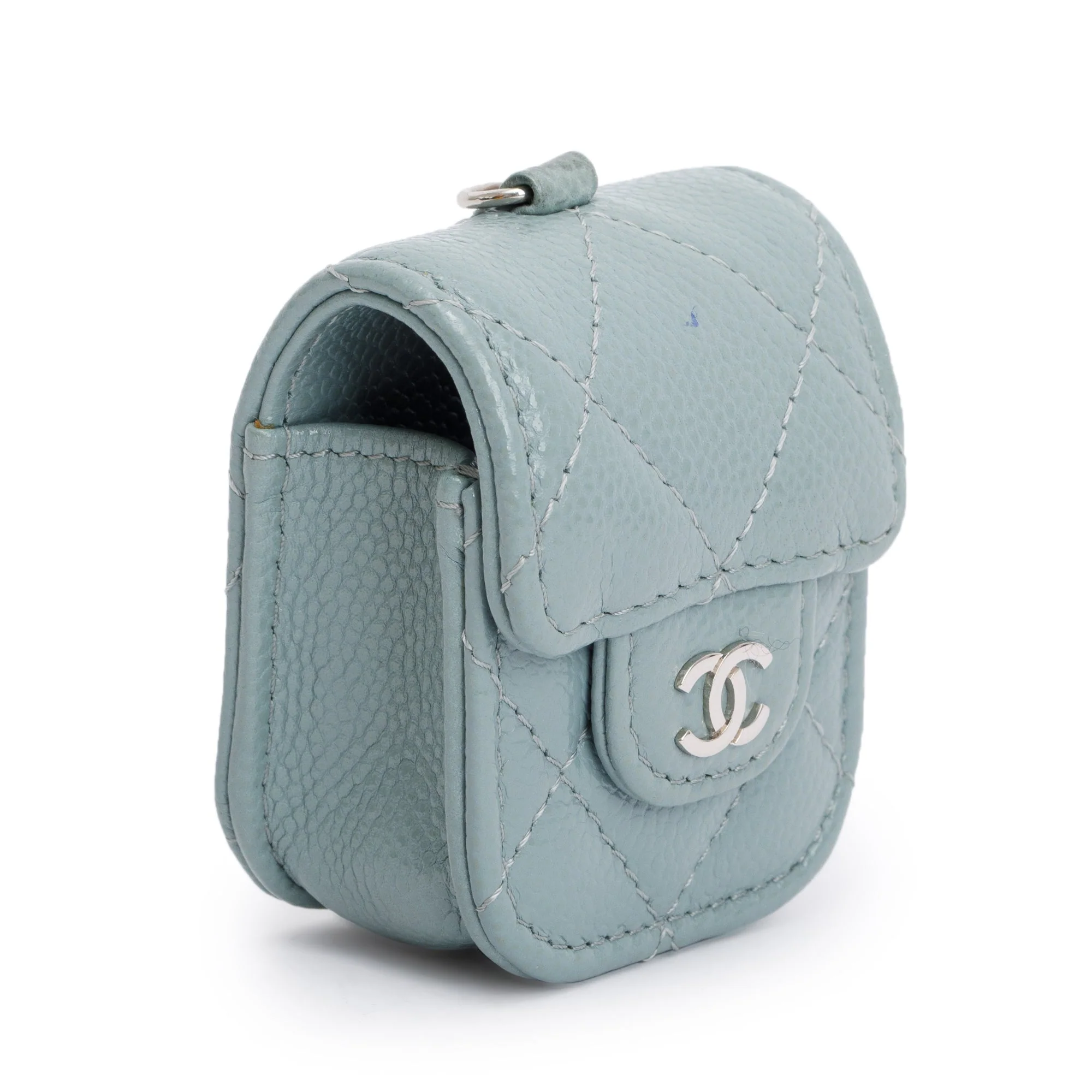 Chanel 2020 Grey Quilted Caviar Leather Airpods Flap Case on Chain - Image 4