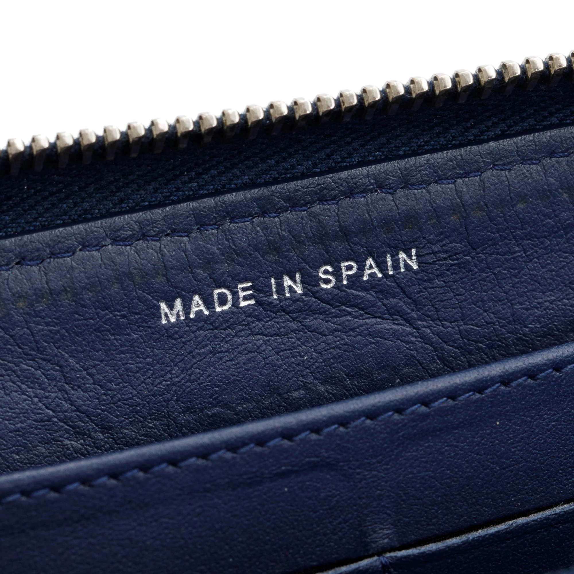 Chanel Blue Caviar Classic Large Gusset Zip Around Wallet - Image 7