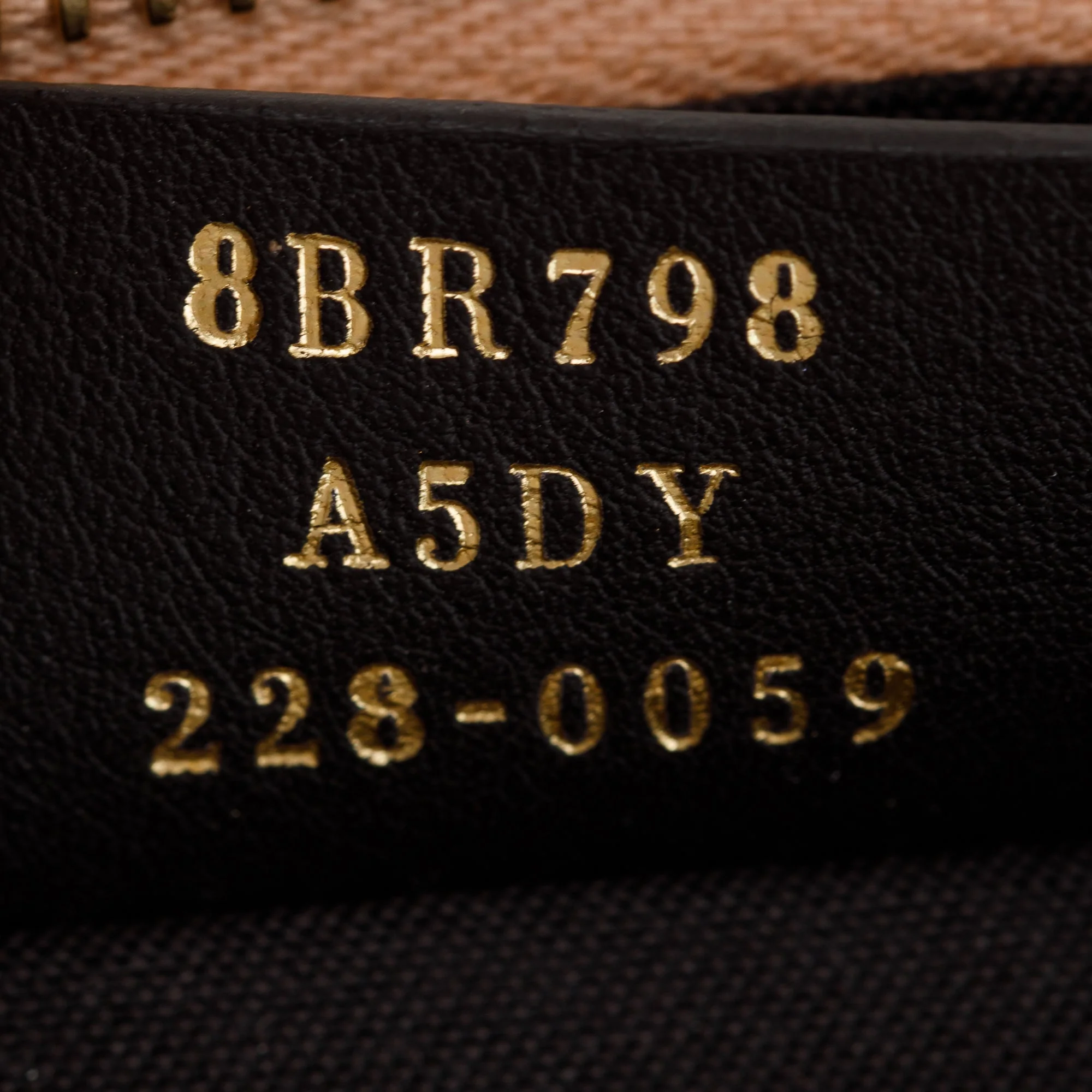 Fendi Pink Leather Small Fendigraphy Bag w/ Box - Image 8