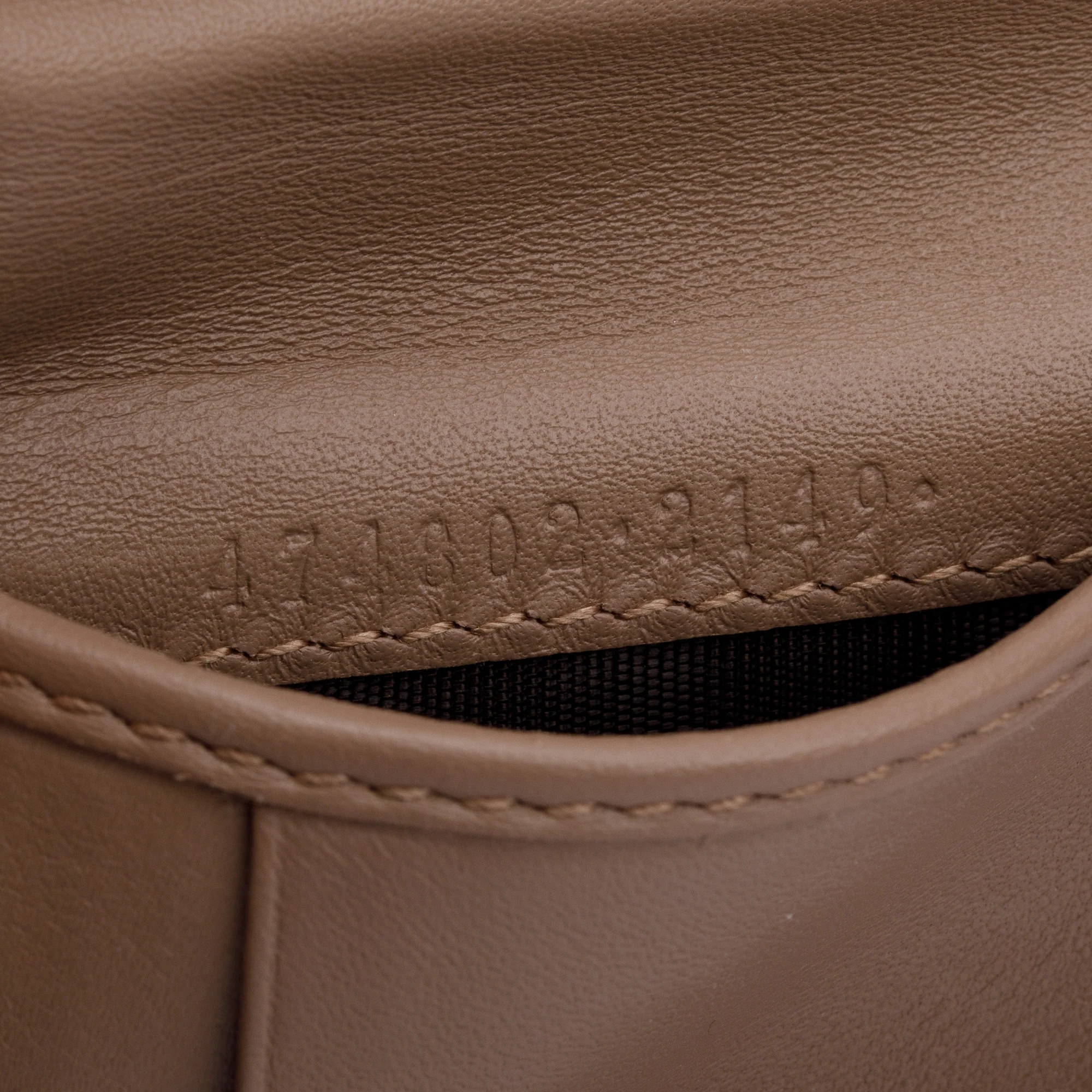 Gucci Beige GG Marmont Matelasse Wallet - Image 5