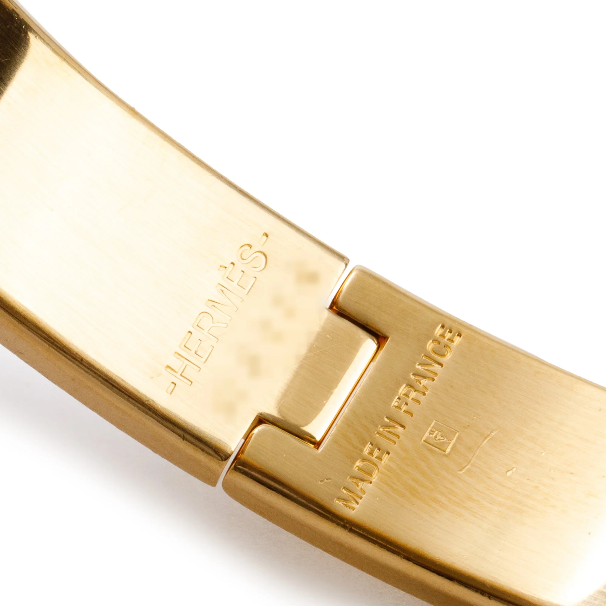 Hermes Yellow Gold-Plated White Enamel 12 MM Clic H Bracelet - Image 4