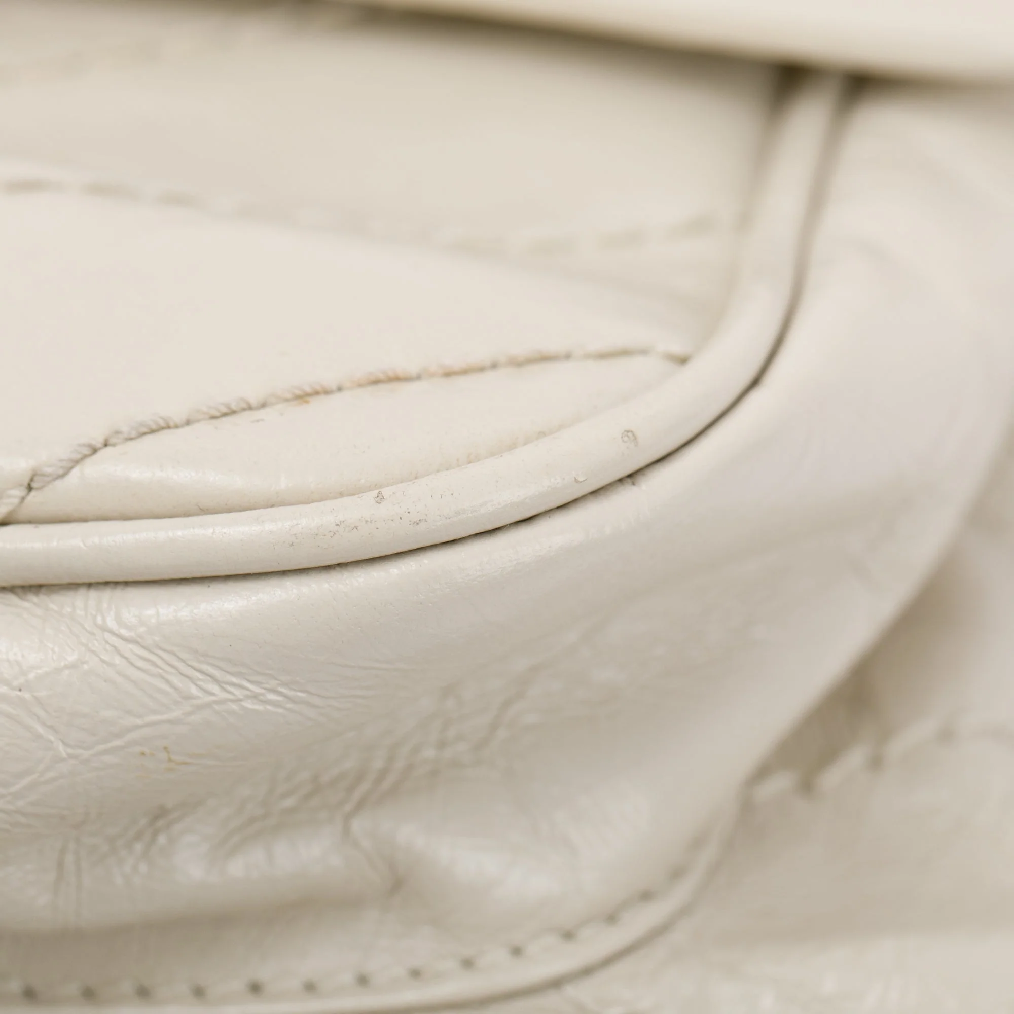 Saint Laurent White Crinkled Calfskin Leather Medium Niki Shoulder Bag - Image 7