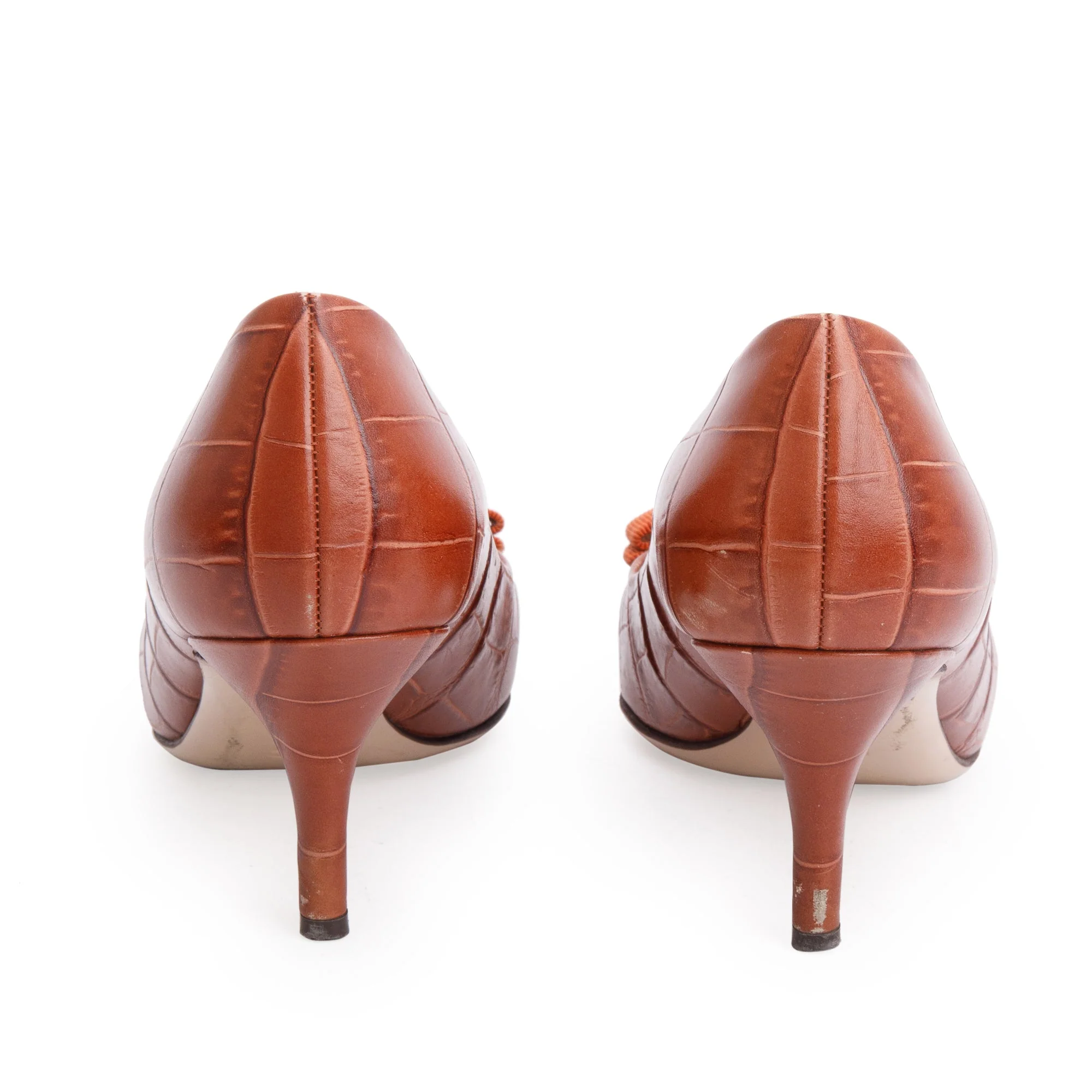 Salvatore Ferragamo Brown Croc-Embossed Leather Vara Bow Pumps, Size 6 - Image 4